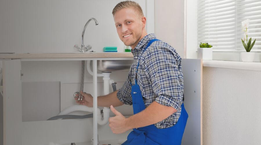 Expert burst pipe repair services in Brownfield, TX